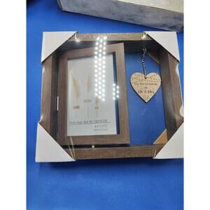 Our First Christmas "Especially for You" gift frame for newly married. HM020
